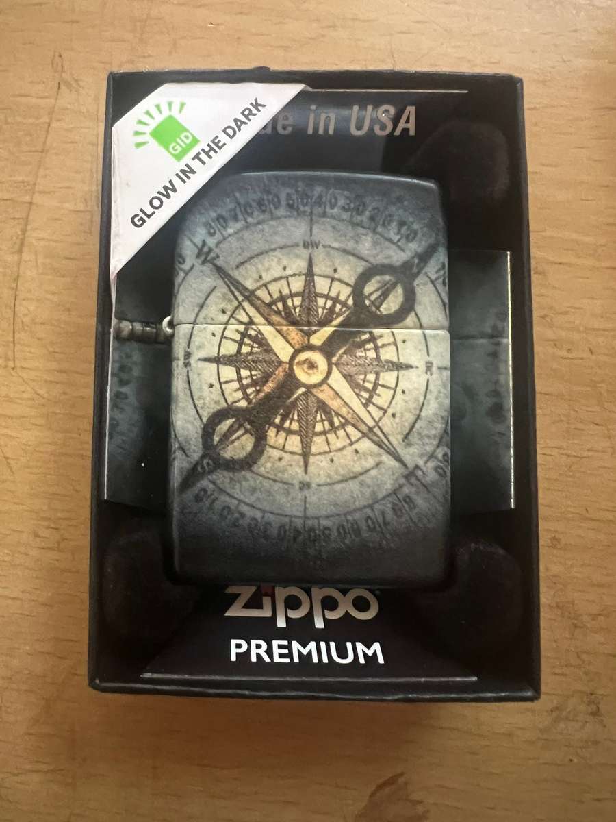 Zippo Compass Ghost Design- Glow in the Dark