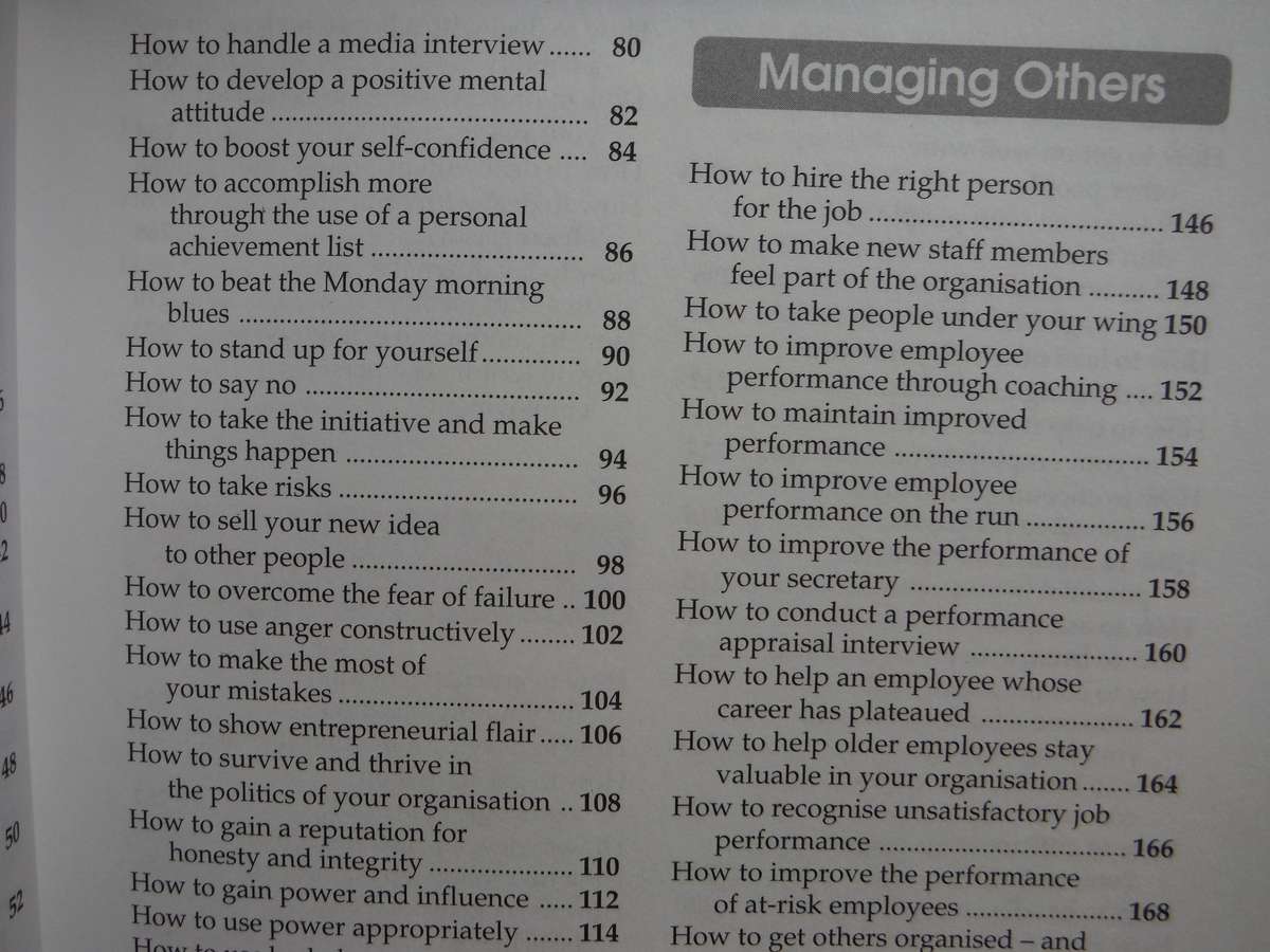 Just About Everything a Manager Needs to Know - Paperback - Neil Flanagan