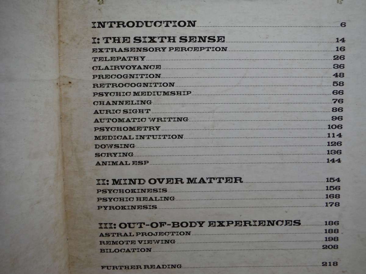 The Encyclopedia of Paranormal Powers - Softcover - Brian Haughton