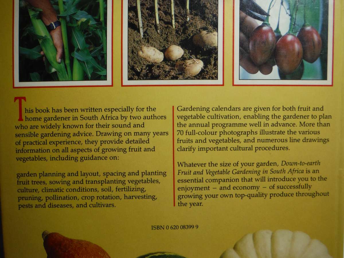 Down-to-earth Fruit & Vegetable Gardening in South Africa - Hardcover - Zoe Gilbert