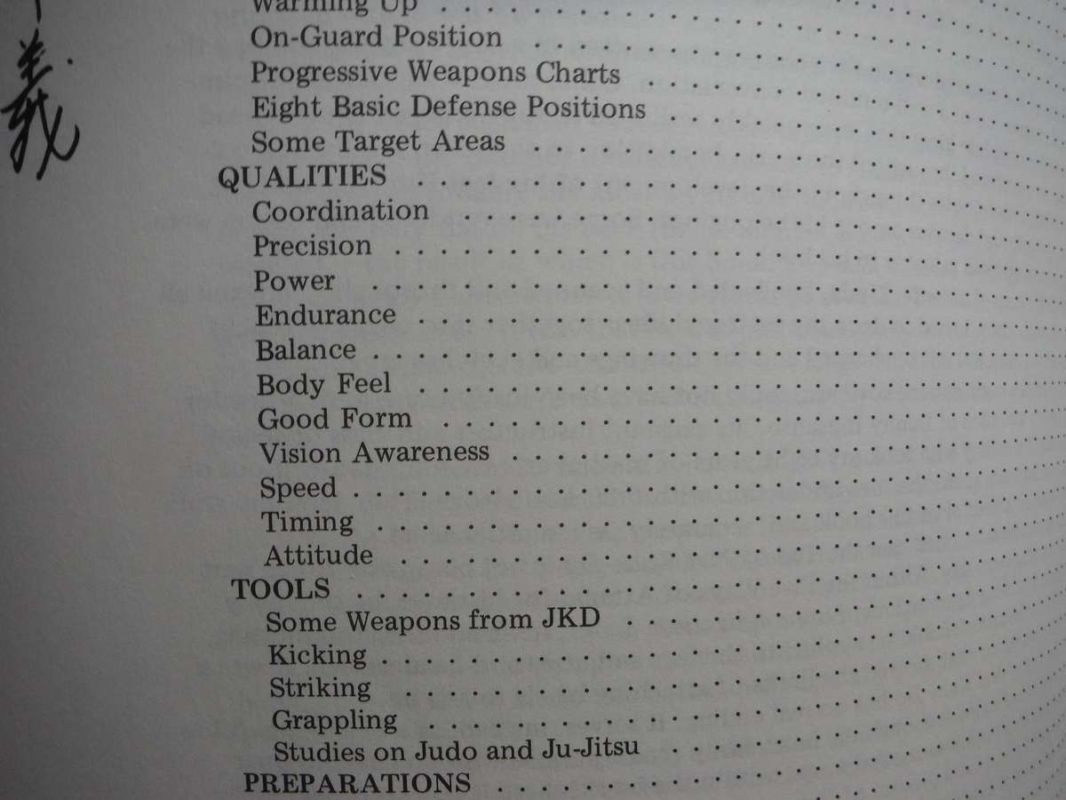Tao of Jeet Kune Do - Softcover - Bruce Lee