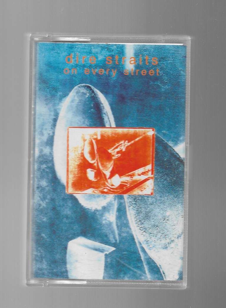 ON EVERY STREET- DIRE STRAITS (CASSETTE)