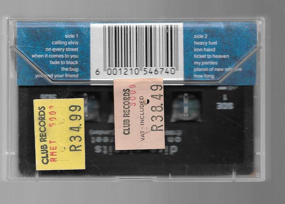 ON EVERY STREET- DIRE STRAITS (CASSETTE)