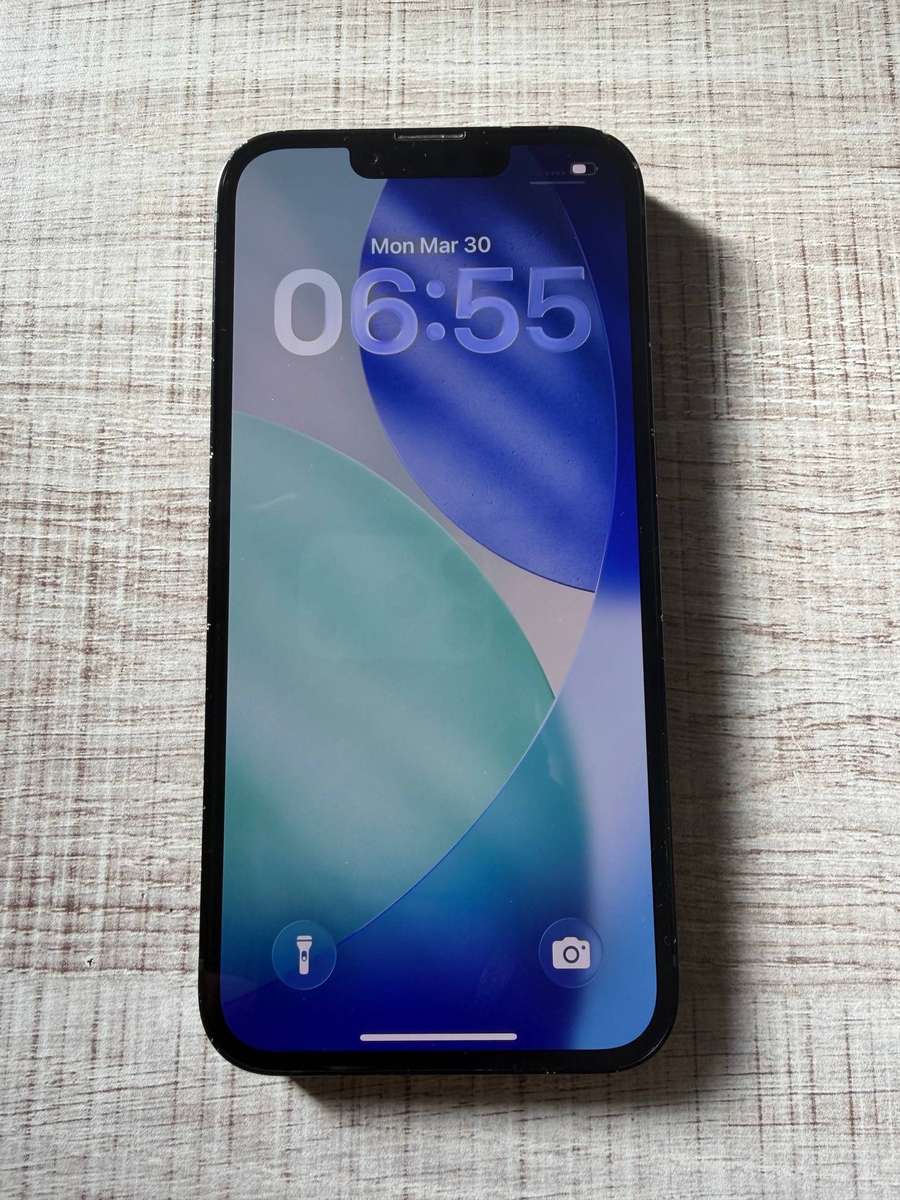 iPhone 14 128GB Midnight Blue