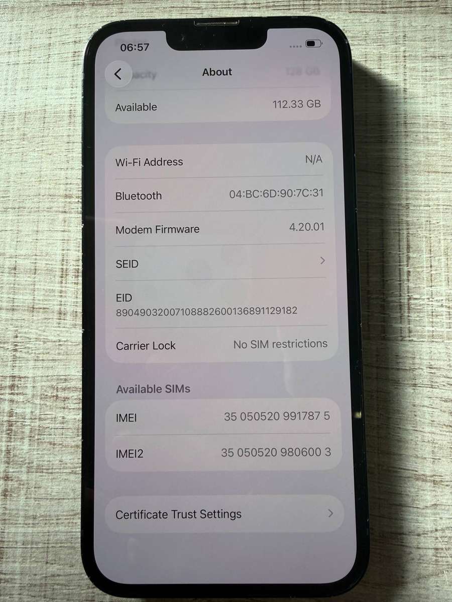 iPhone 14 128GB Midnight Blue