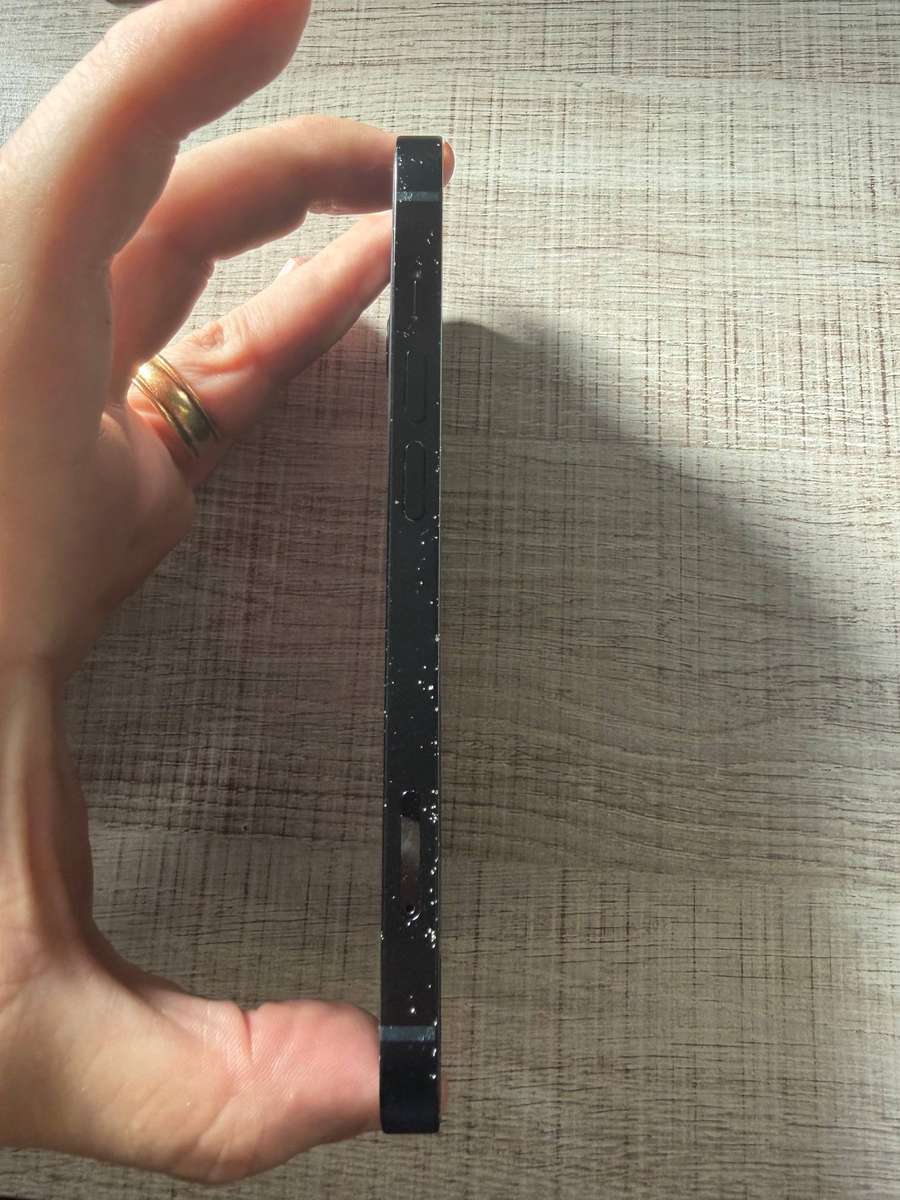 iPhone 14 128GB Midnight Blue