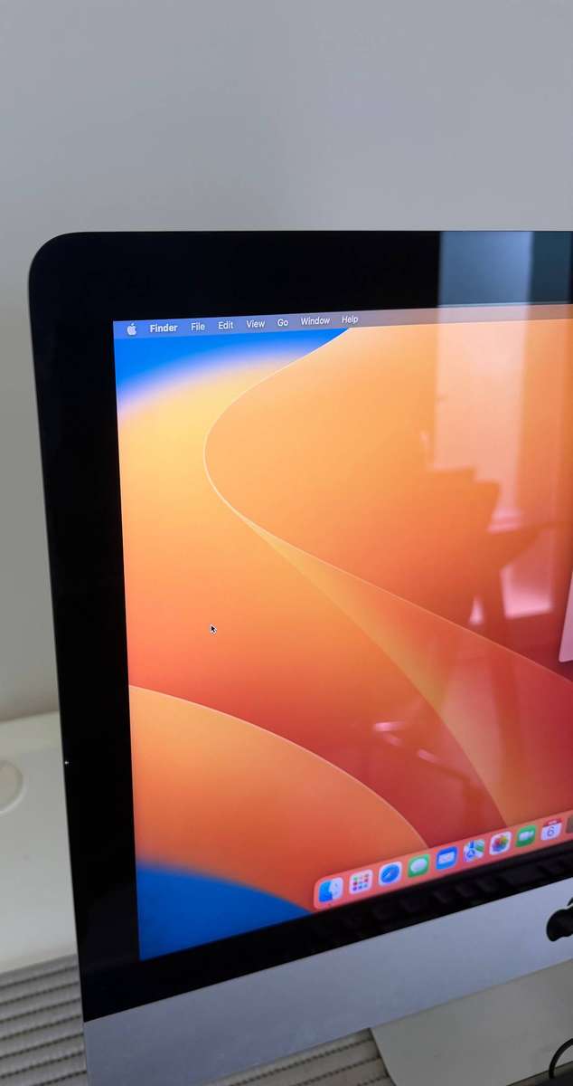Apple iMac 21.5" Retina 4K 2017 - Intel Core i5 3.4 GHz - 256GB SSD - 8 GB RAM