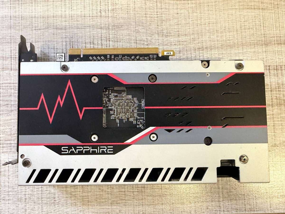 SAPPHIRE PULSE RADEON RX 570  8GB GDDR5, REPAIR / SPARES