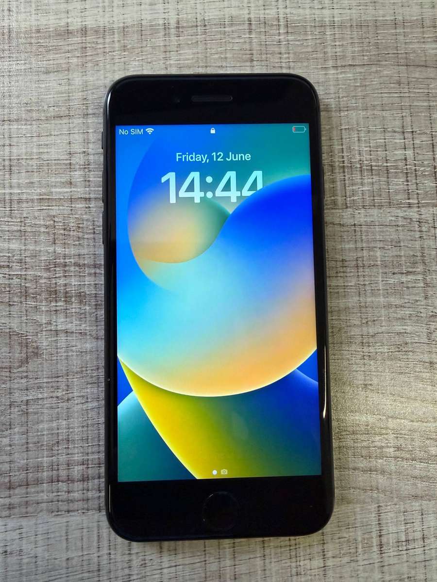 IPHONE 8 64GB BLACK