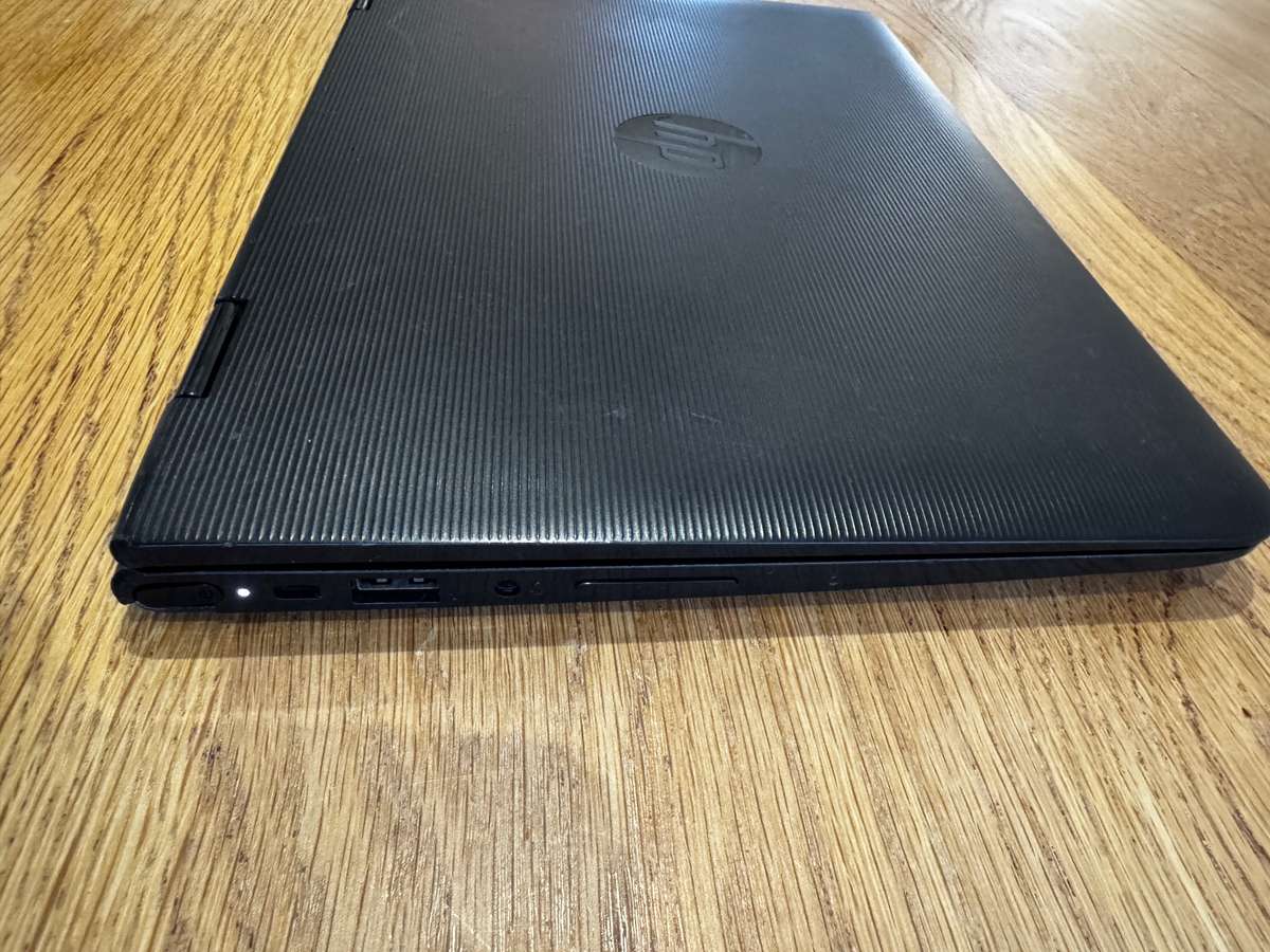 HP Convertible x360 11-ab1XX, Intel Pentium N5000 1.10GHz, 4GB RAM, 450GB HDD PLEASE READ!!!