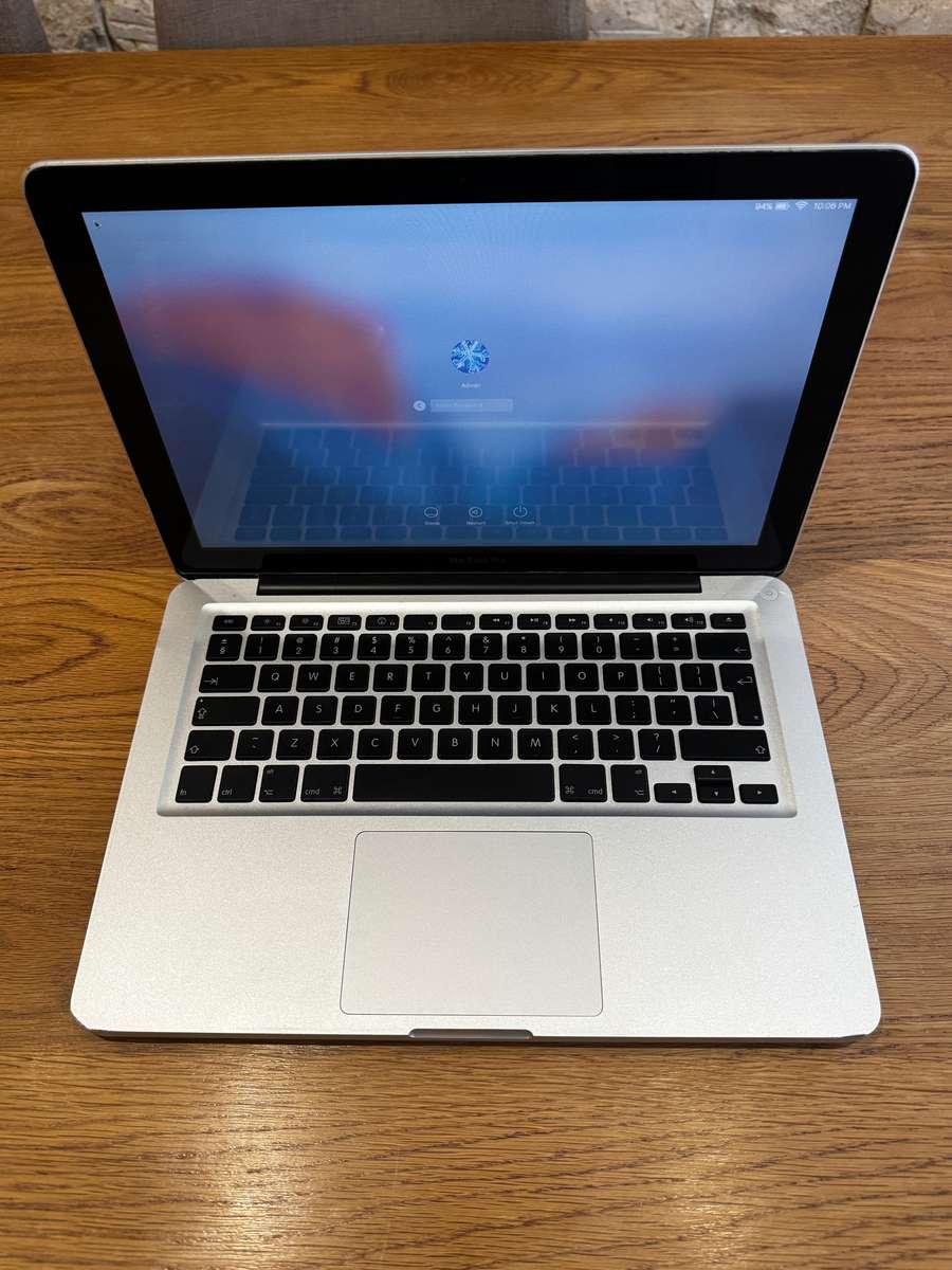 Apple MacBook Pro 13" 2008, Intel Core 2 Duo, 160gb HDD, 2gb Ram, 2GHz