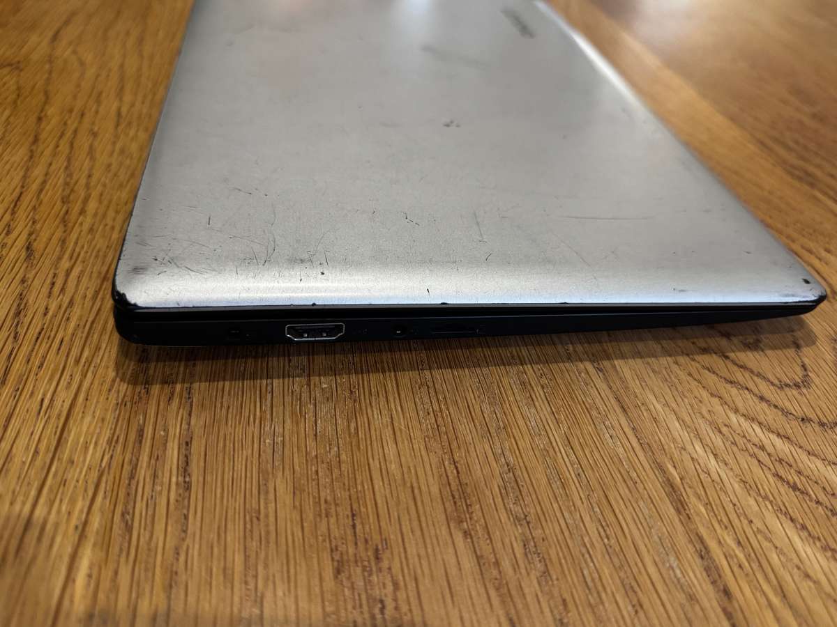 Lenovo Ideapad 100S Intel Atom Quad Core 1.33GHz , 2GB RAM, 32GB HDD PLEASE READ!!!