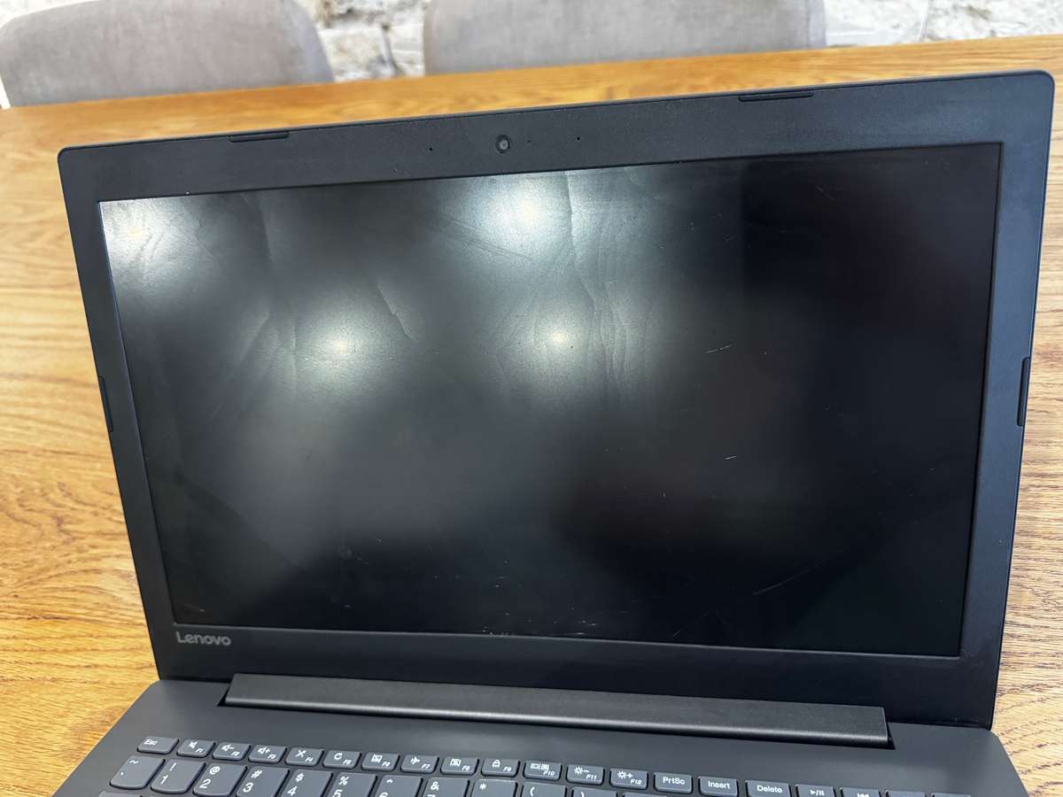 Lenovo Ideapad 330-15IKB, Intel Core i3-8130U 2.2GHz ,15.6'', 12GB RAM, 500GB HDD PLEASE READ!!!