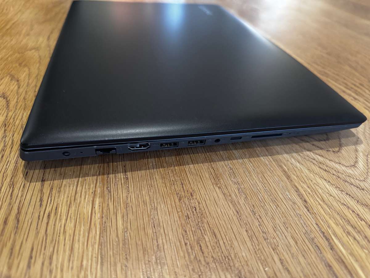 Lenovo Ideapad 330-15IKB, Intel Core i3-8130U 2.2GHz ,15.6'', 12GB RAM, 500GB HDD PLEASE READ!!!