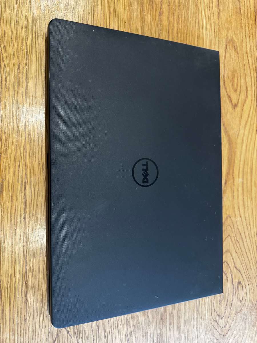 DELL Inspiron 15 3000 Series 3567, Core i5-7200U 2.5GHz, 8GB DDR4 RAM PLEASE READ!!!
