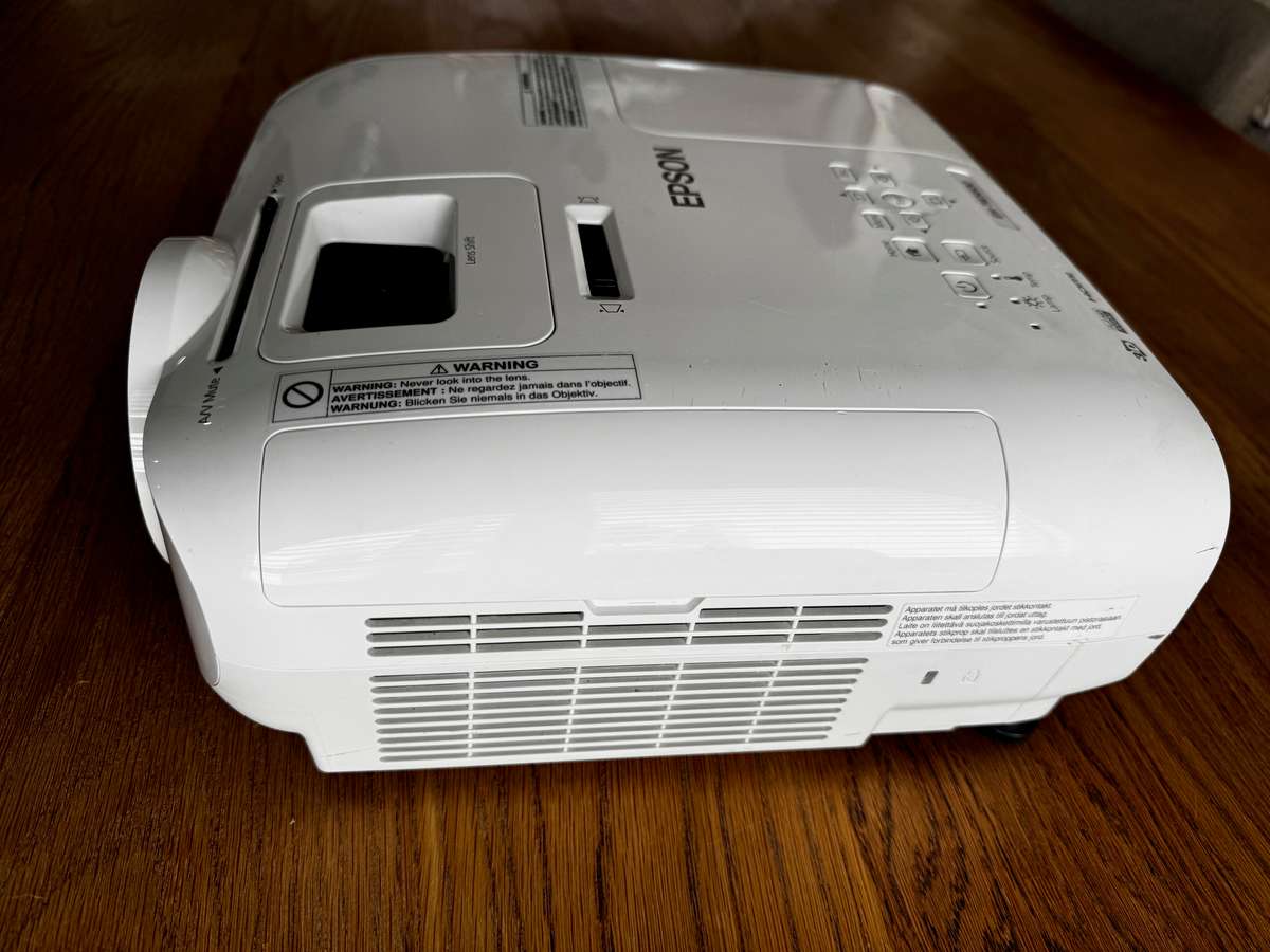 Epson EH-TW5600 Home Cinema Projector