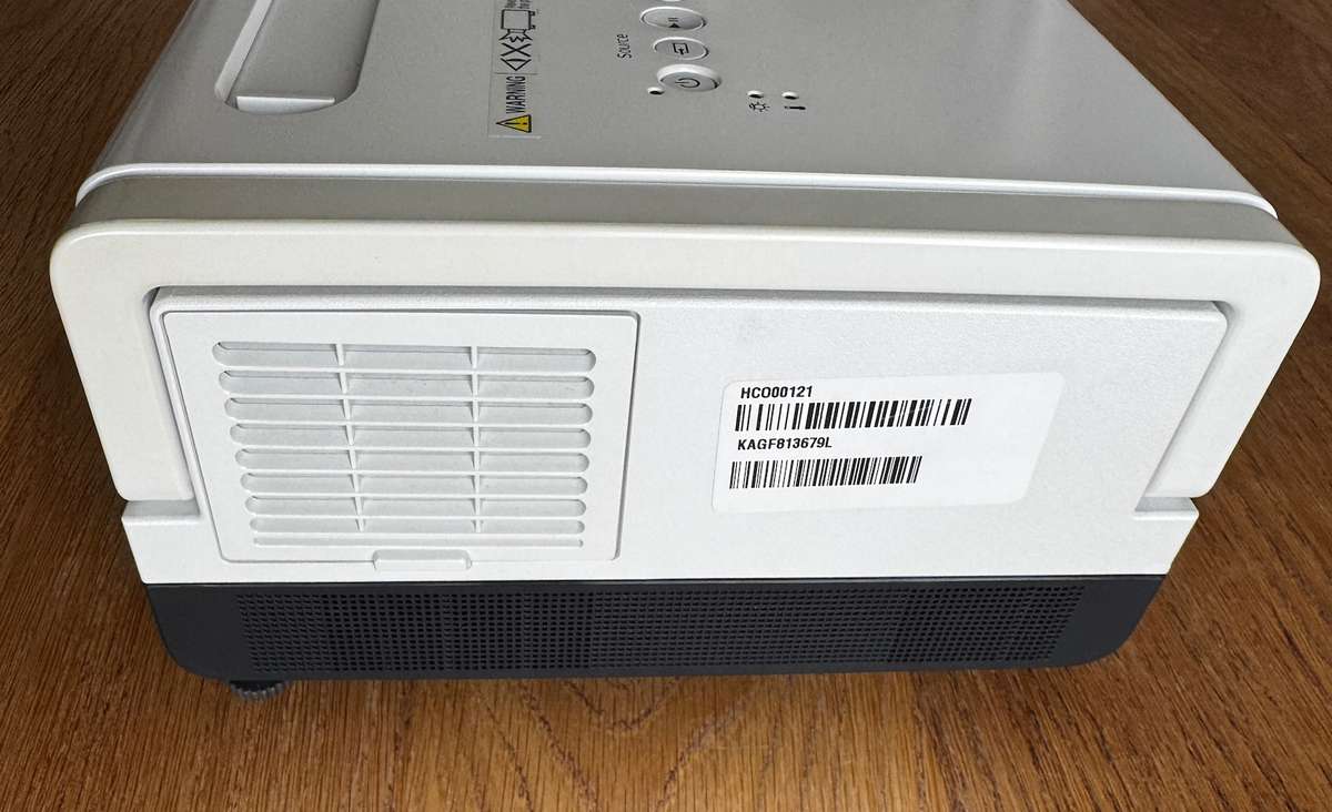 Epson Europe EMP-DM1 Home Cinema Projector - PLEASE READ!!!