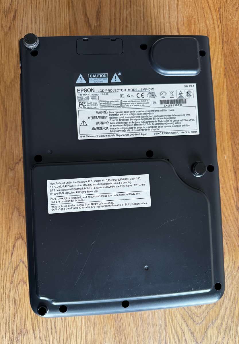 Epson Europe EMP-DM1 Home Cinema Projector - PLEASE READ!!!