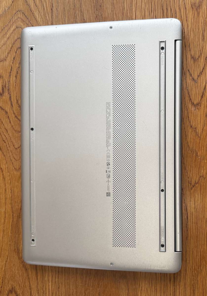 HP Laptop 15s-fq2006ni 15.6", Intel I3 1115G4(11th Gen) 3.00GHz, 8GB DDR4 RAM, 500GB SSD