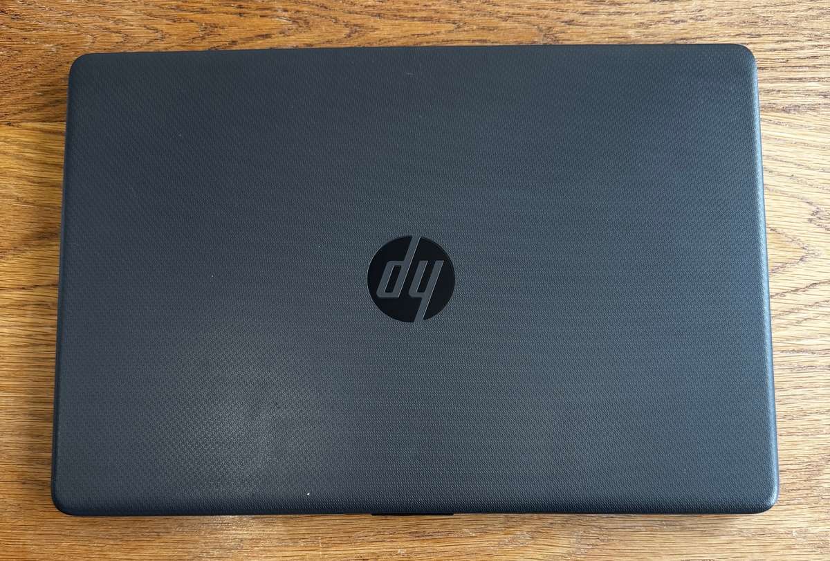 HP 255 G8 Notebook 15.6", AMD Ryzen 3 3250U 2.6GHz, NO RAM, NO SSD, PLEASE READ!!!