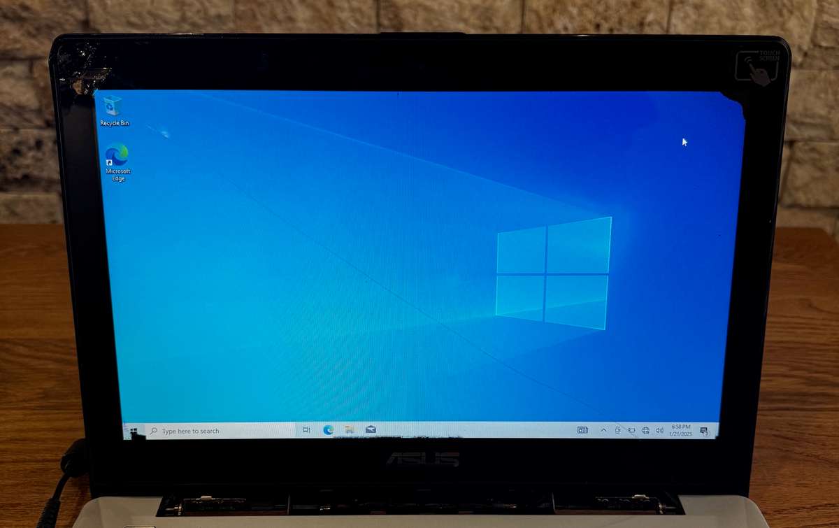 ASUS VivoBook S451L 14", Intel Core i5 4200U 2.30GHz, 8GB DDR3 RAM, 750GB HDD PLEASE READ!!!!