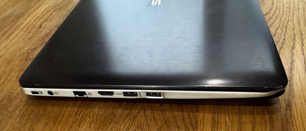 ASUS VivoBook S451L 14", Intel Core i5 4200U 2.30GHz, 8GB DDR3 RAM, 750GB HDD PLEASE READ!!!!