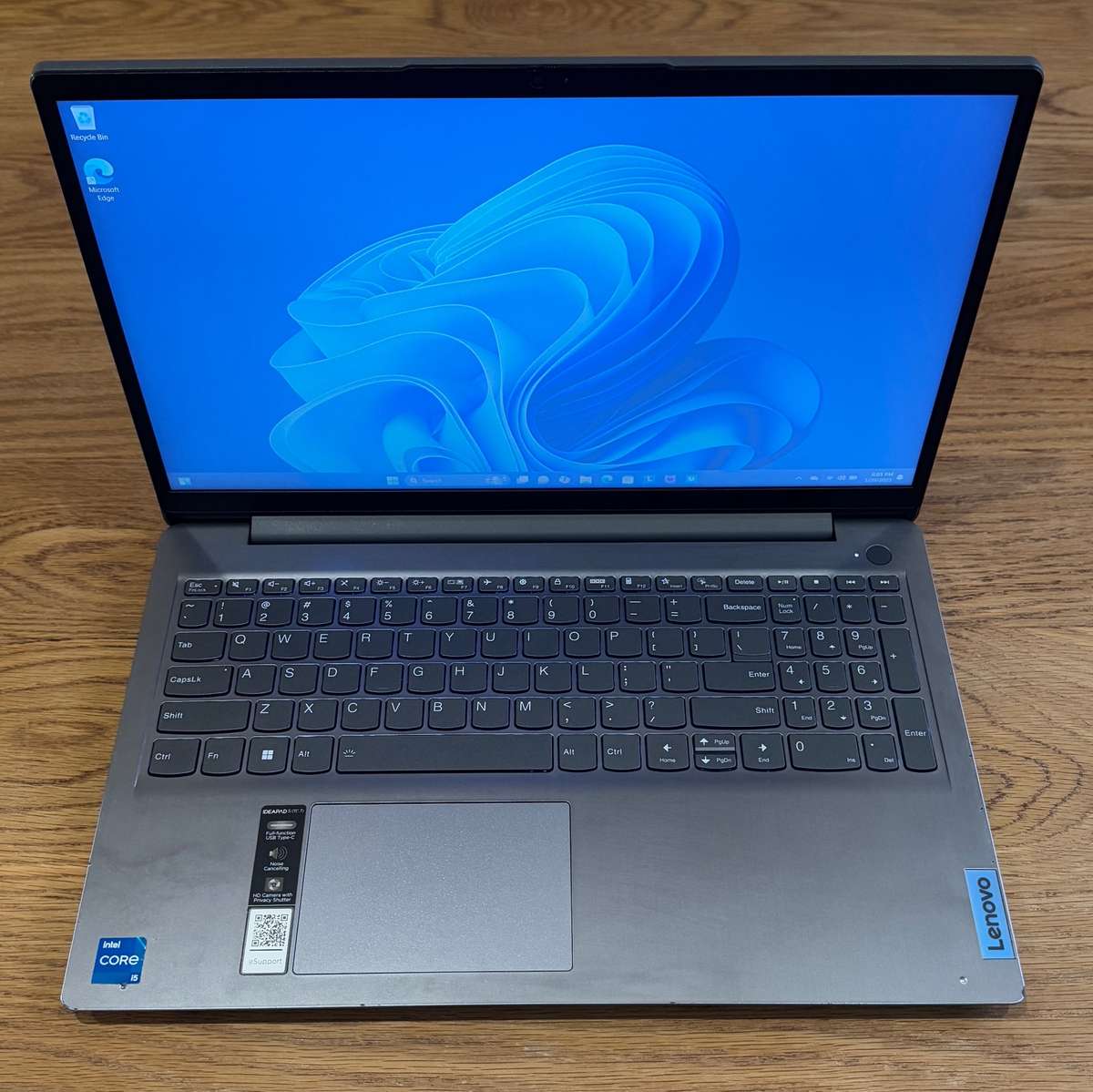 Lenovo Ideapad 3i 15.7", Intel Core i5 1235U 1.30GHz, 16GB DDR4 RAM, 512GB SSD