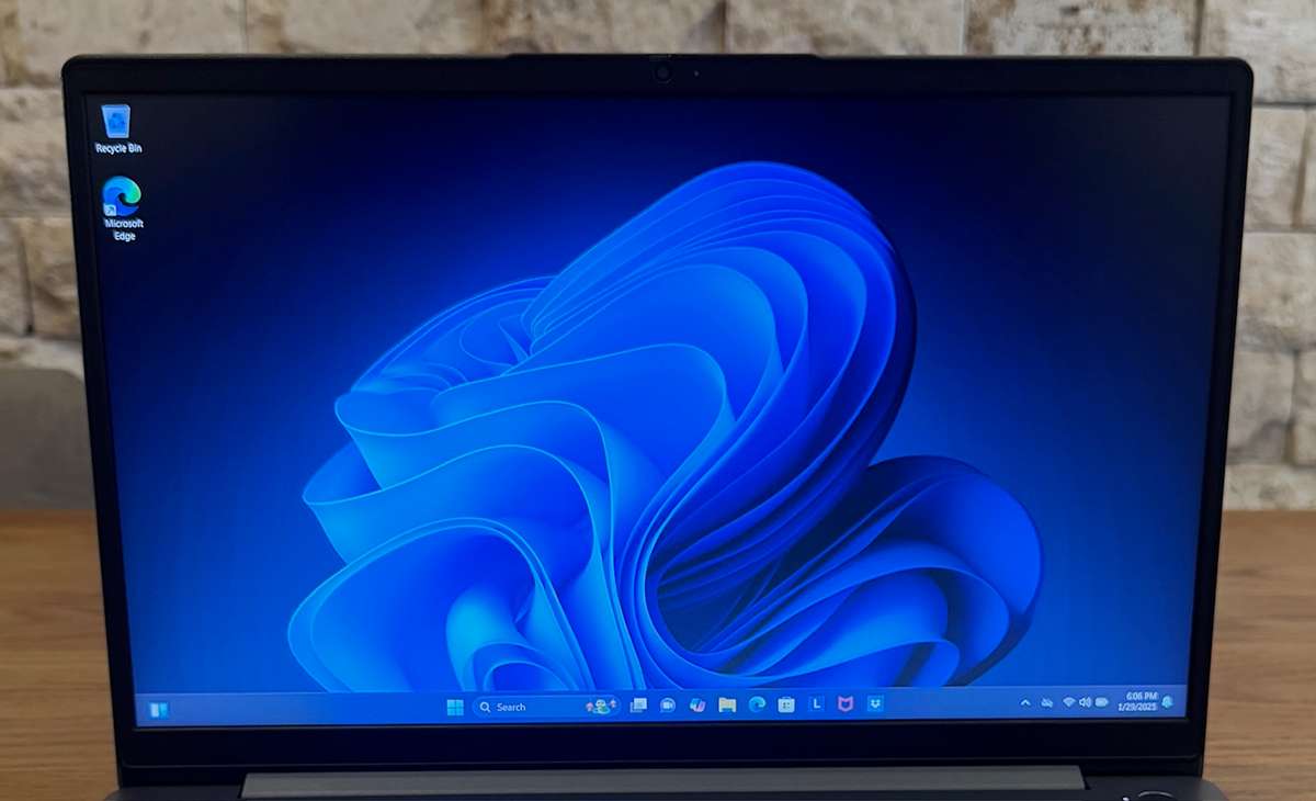 Lenovo Ideapad 3i 15.7", Intel Core i5 1235U 1.30GHz, 16GB DDR4 RAM, 512GB SSD