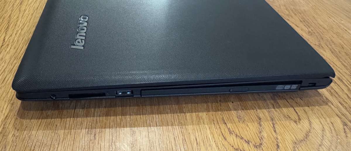 Lenovo G40-70 14", Intel Pentium 3558U 1.70GHz, 8GB RAM, 500GB HDD, PLEASE READ!!!