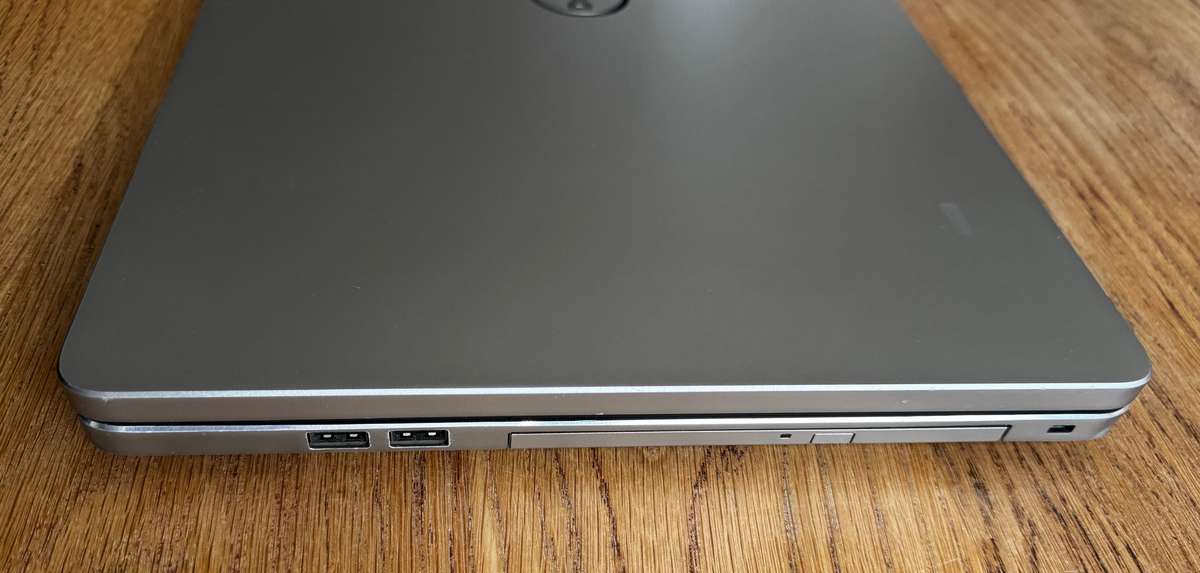 Dell Inspiron 17 P24E 17" Laptop, GT 750M GPU, Intel Core i7-4500U 1.8GHz, 16GB RAM, 1TB HDD