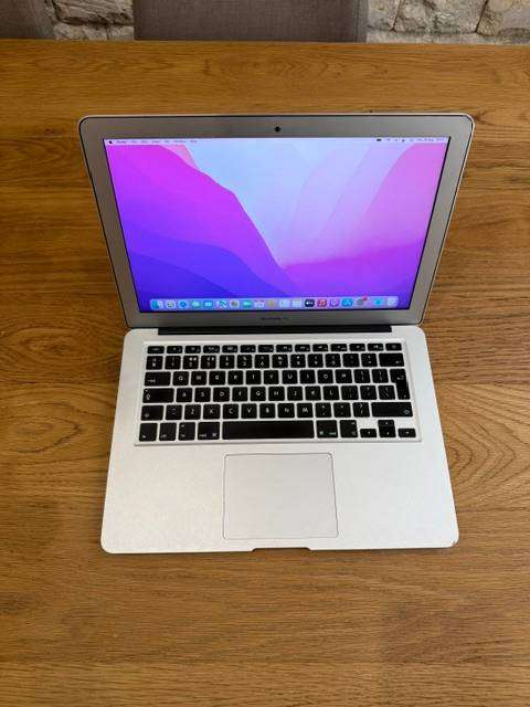 MacBook Air 13 inch EARLY 2015 1.6GHz, INTEL Core i5 8GB RAM 256GB SSD