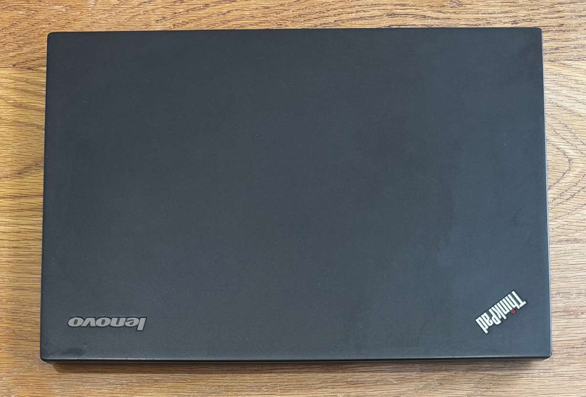 Lenovo ThinkPad T450s 14", Intel Core i5-5300U 2.30GHz, 4GB RAM, 1TB HDD