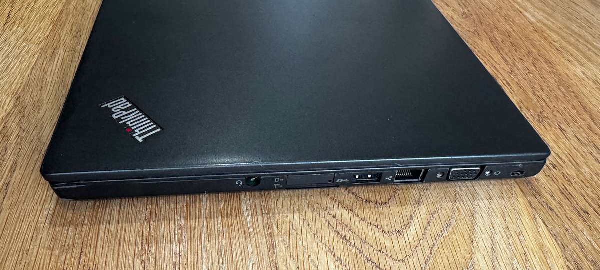 Lenovo ThinkPad T450s 14", Intel Core i5-5300U 2.30GHz, 4GB RAM, 1TB HDD