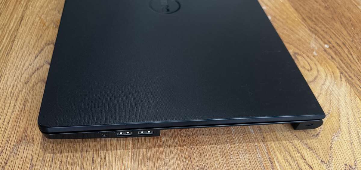 Dell Inspiron 3558 15.6", Intel Core i3 5005U 2.0GHz, 8GB RAM, 500GB HDD PLEASE READ!!!