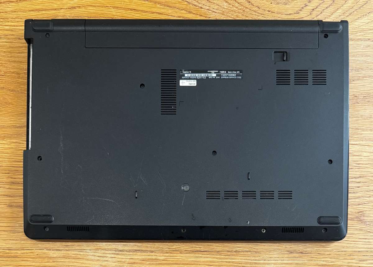 Dell Inspiron 3558 15.6", Intel Core i3 5005U 2.0GHz, 8GB RAM, 500GB HDD PLEASE READ!!!