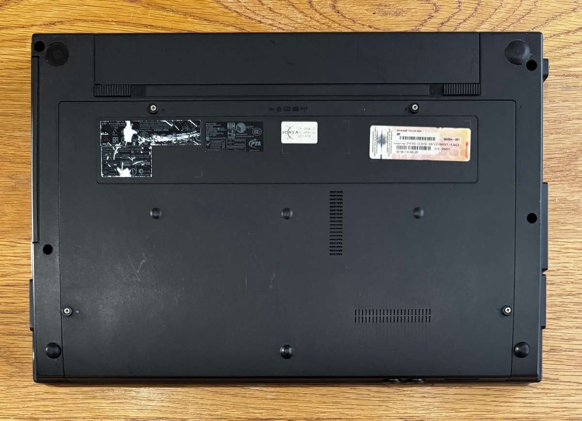 HP 620 Delphi D40 15.6", Intel Core 2 Duo 2.20GHz, 4GB RAM PLEASE READ!!!