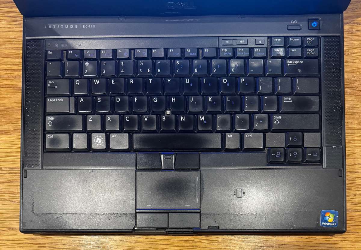 Dell Latitude E6410 14.1", Intel Core I5 M520 2.4GHz, 4GB RAM, 250GB HDD PLEASE READ!!!