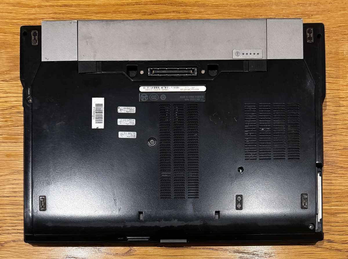 Dell Latitude E6410 14.1", Intel Core I5 M520 2.4GHz, 4GB RAM, 250GB HDD PLEASE READ!!!