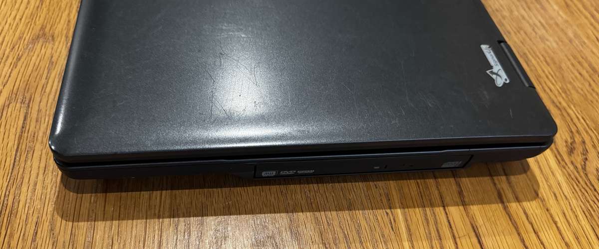 Acer TravelMate 7720G 17", Intel Core 2 Duo T7300 2.0GHz, 2GB RAM, 250GB HDD PLEASE READ!!!