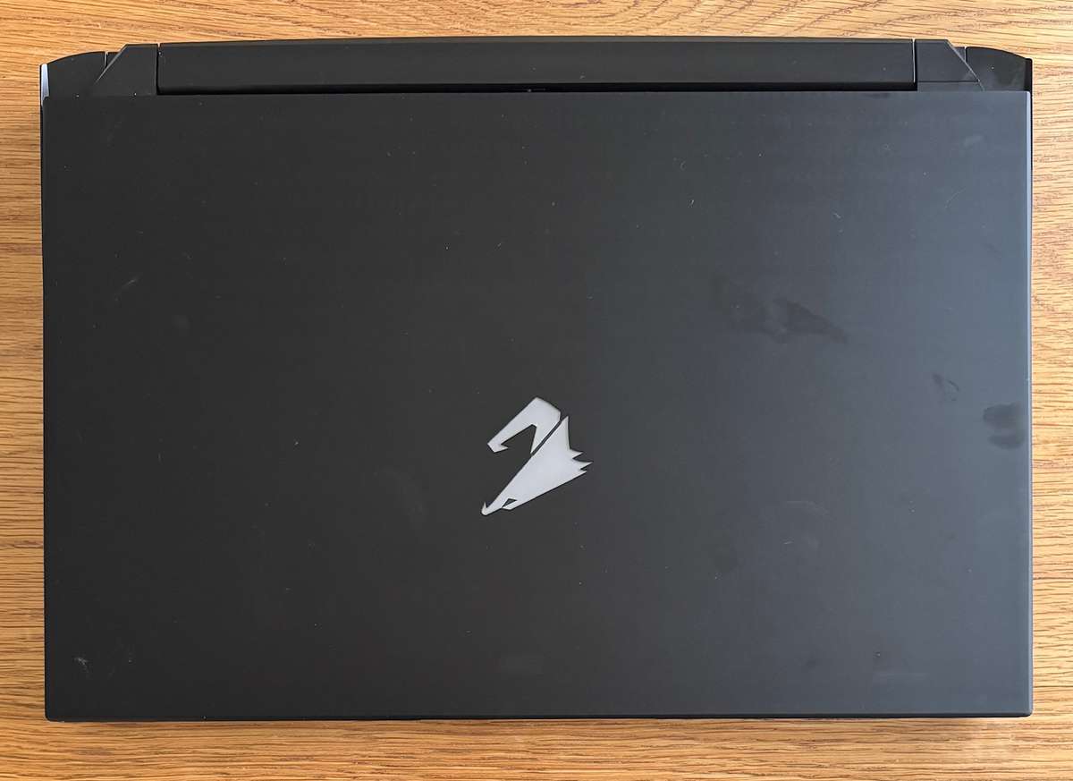 Gigabyte AORUS 17G XC 17.3", Intel Core i7-10870H 2.20GHz, RTX 3070, 8GB Ram, 256GB SSD, READ BELOW!