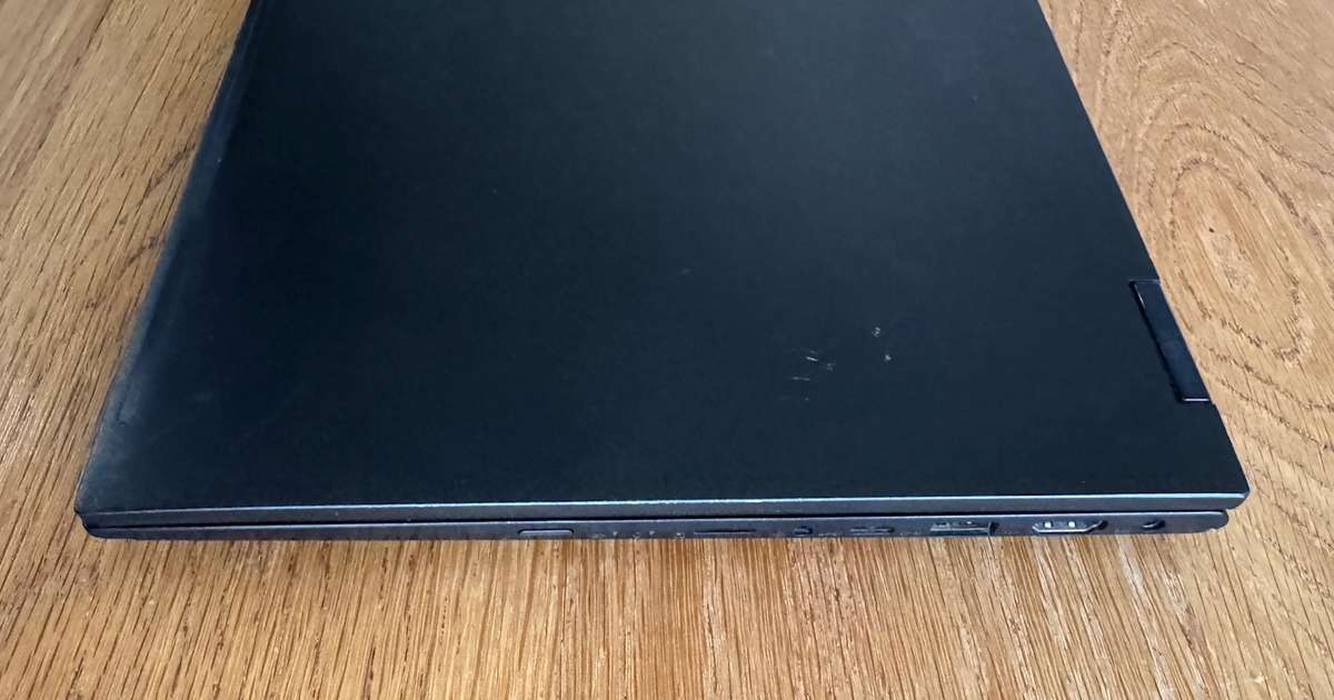 ASUS VivoBook Flip 14 13", Ryzen 5 4500U 2.38GHz, 8GB DDR4 RAM, 512GB SSD