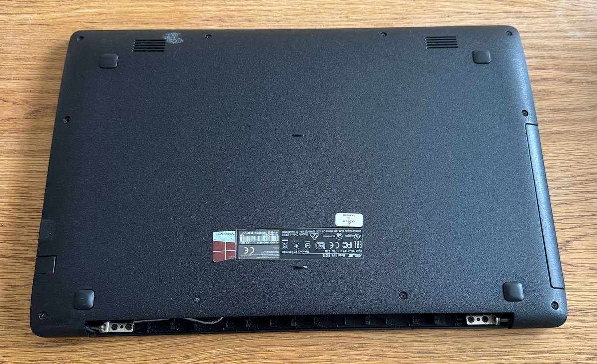 ASUS NoteBook F553S 15.6"