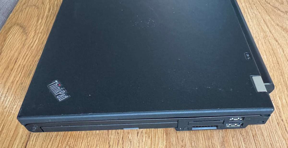 Lenovo ThinkPad T420 14", Intel Core i5-2520M 2.50GHz, 8GB RAM, 500GB HDD