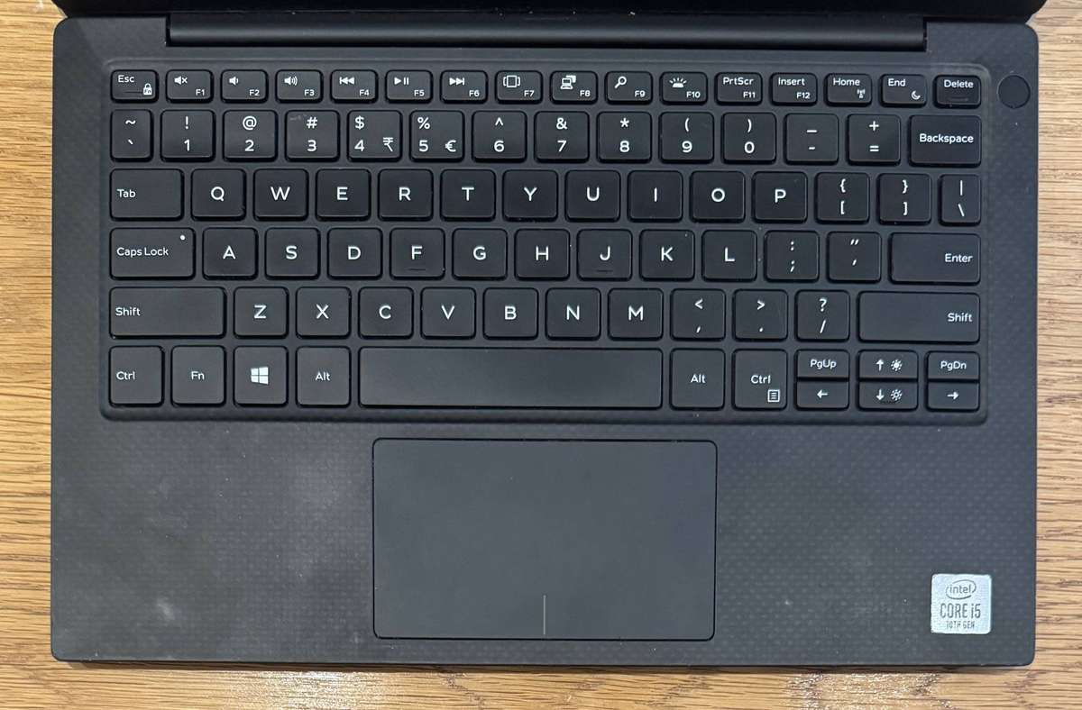 DELL XPS 13 7390 13.3", Intel Core i5-10210U 1.60GHz, 8GB RAM, NO SSD, READ!!!