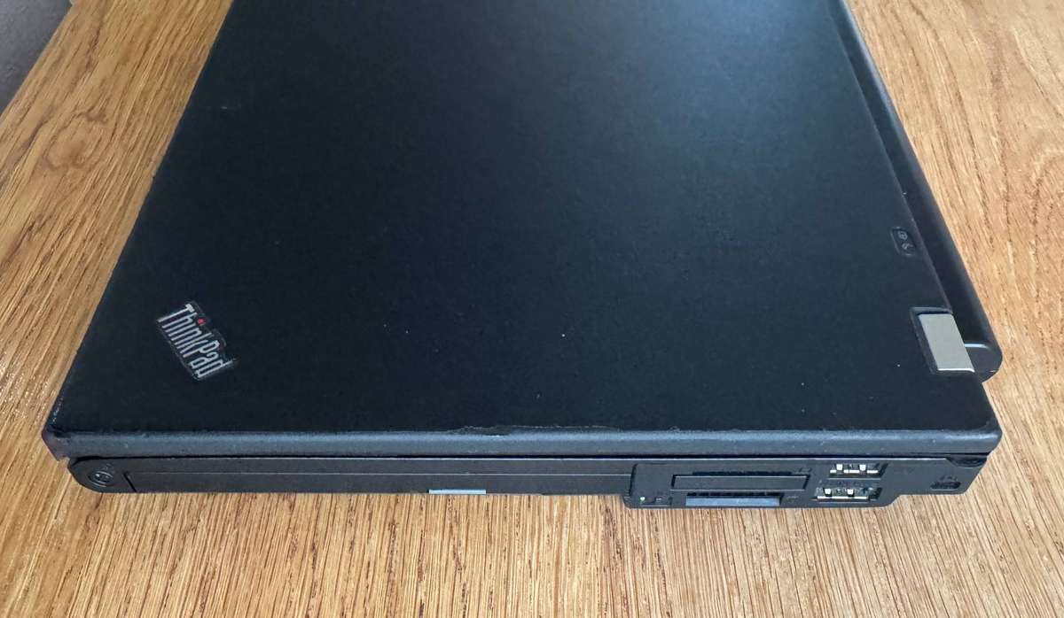 Lenovo ThinkPad T420 14", Intel Core i5-2520M 2.50GHz, 8GB RAM, 500GB HDD