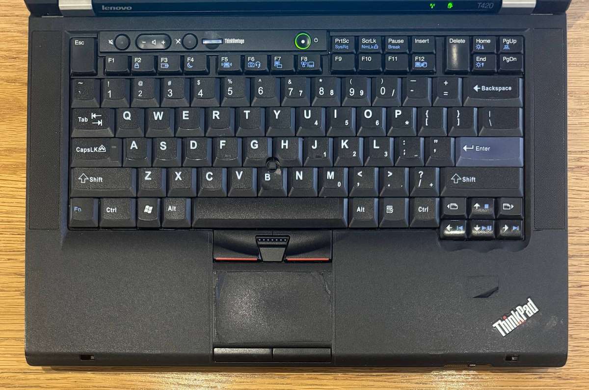 Lenovo ThinkPad T420 14", Intel Core i5-2520M 2.50GHz, 8GB RAM, 500GB HDD