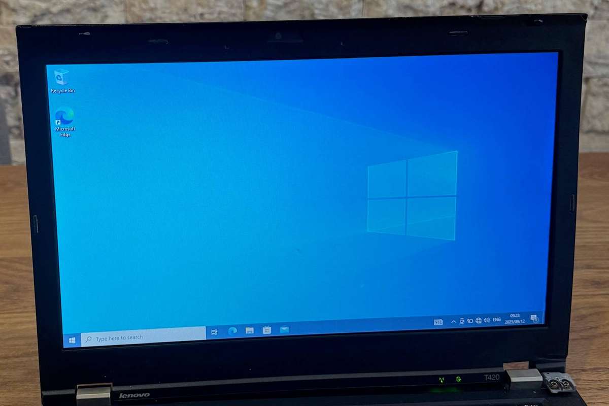 Lenovo ThinkPad T420 14", Intel Core i5-2520M 2.50GHz, 4GB RAM, 300GB HDD, PLEASE READ!!!