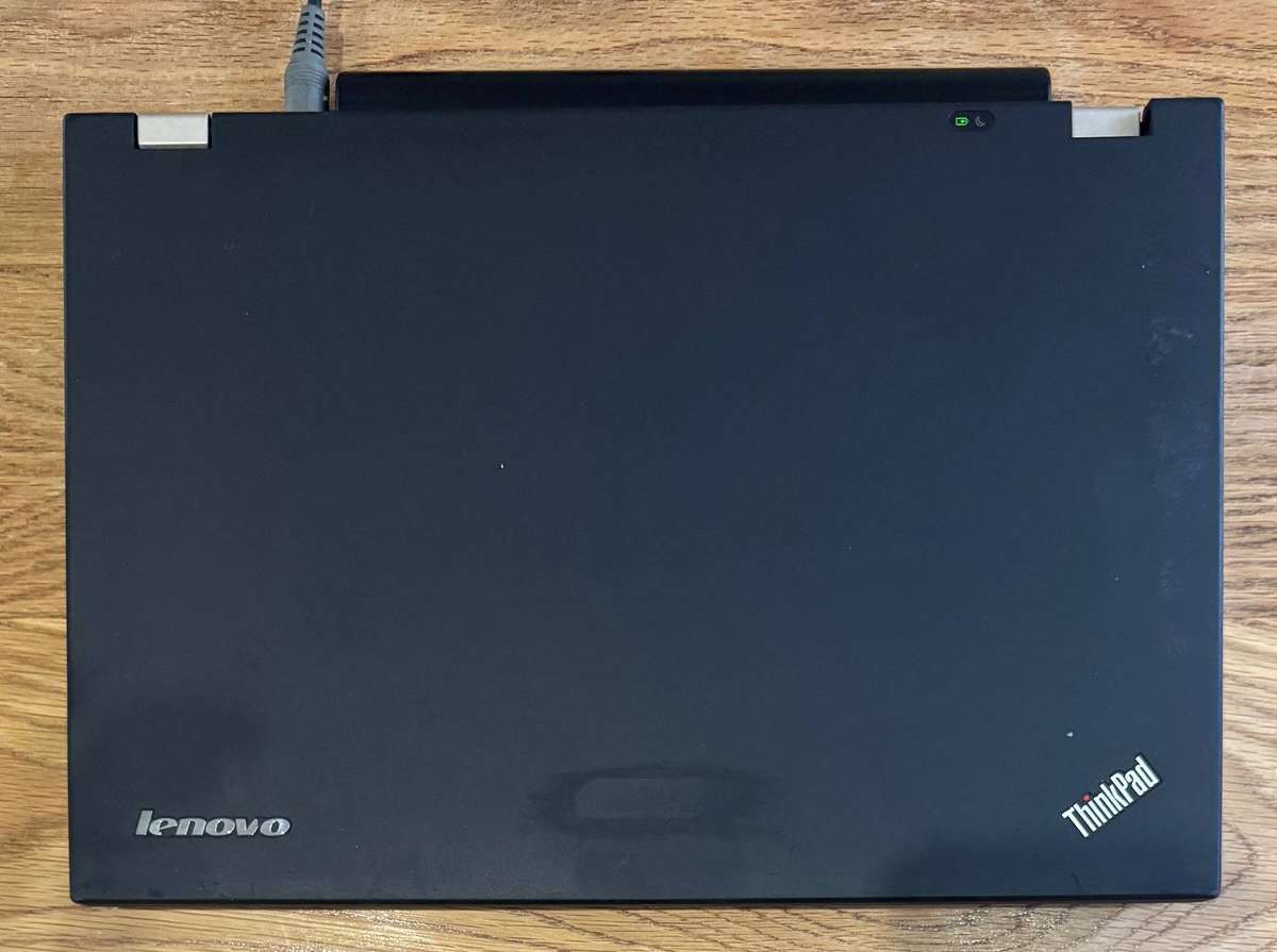 Lenovo ThinkPad T420 14", Intel Core i5-2520M 2.50GHz, 4GB RAM, 300GB HDD, PLEASE READ!!!