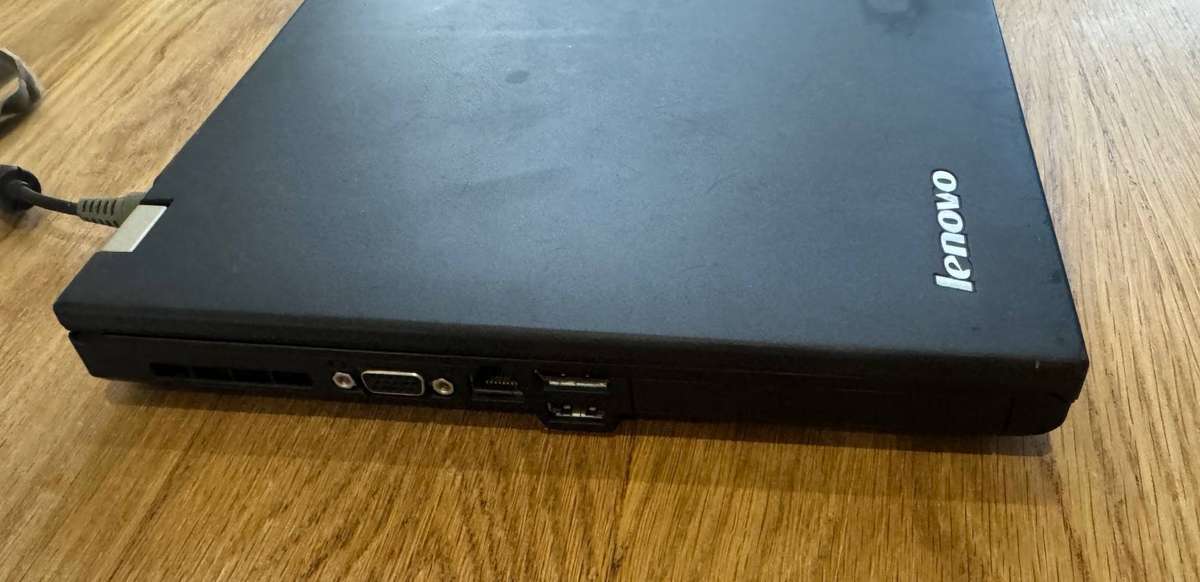 Lenovo ThinkPad T420 14", Intel Core i5-2520M 2.50GHz, 4GB RAM, 300GB HDD, PLEASE READ!!!
