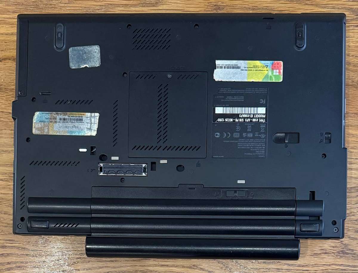 Lenovo ThinkPad T420 14", Intel Core i5-2520M 2.50GHz, 4GB RAM, 300GB HDD, PLEASE READ!!!